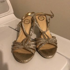 I. MILLER prom heels size 6!